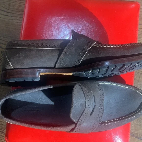 POLO by Ralph Lauren, NEW 10-1/2 D. - Picture 3 of 4